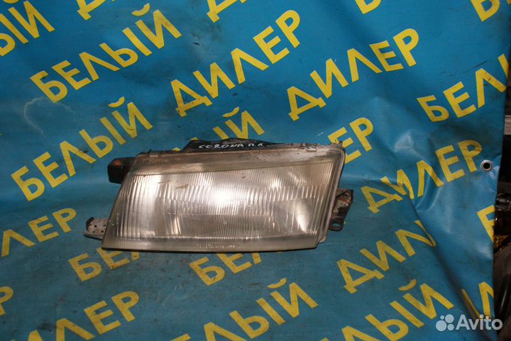 Фара Toyota Corona