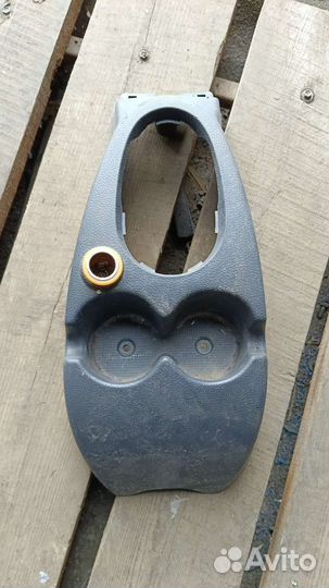 Консоль Логан Сандеро