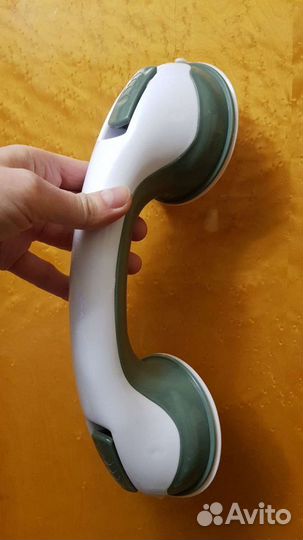 Ручка для ванной новая