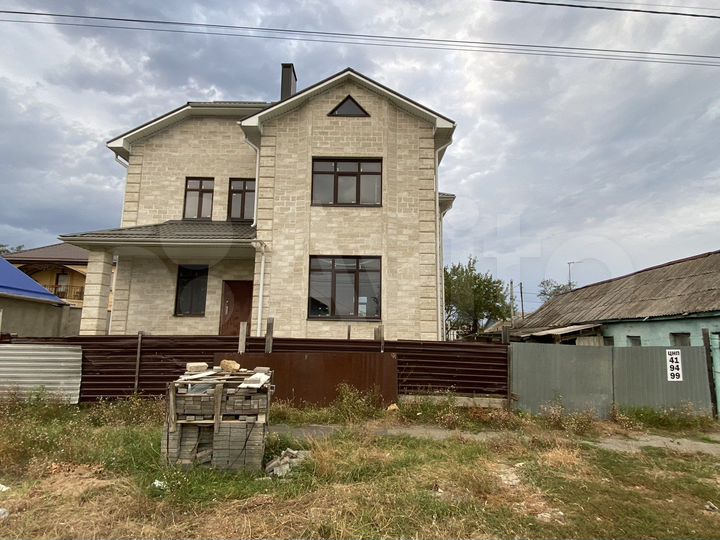 Дом 236 м² на участке 11 сот.