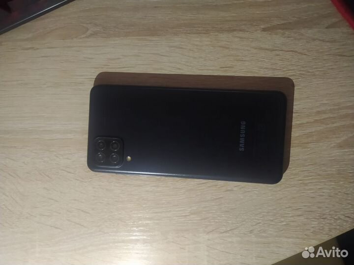Samsung Galaxy A12, 4/64 ГБ