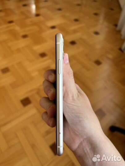 iPhone 11 White 64gb