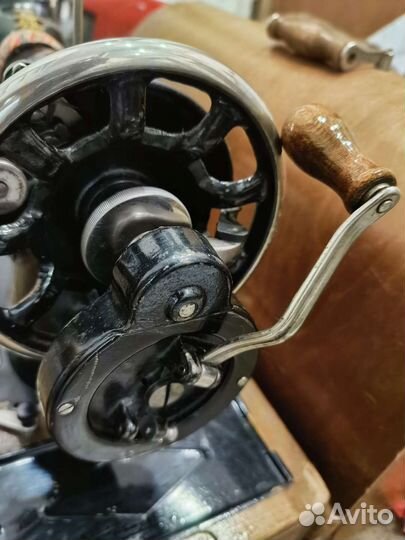 Швейная машинка