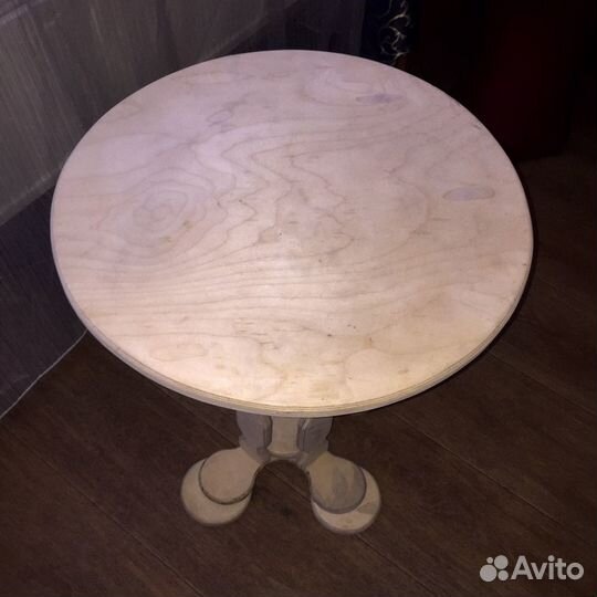 Интерьерный столик