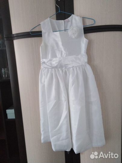 Платье праздничное для девочки