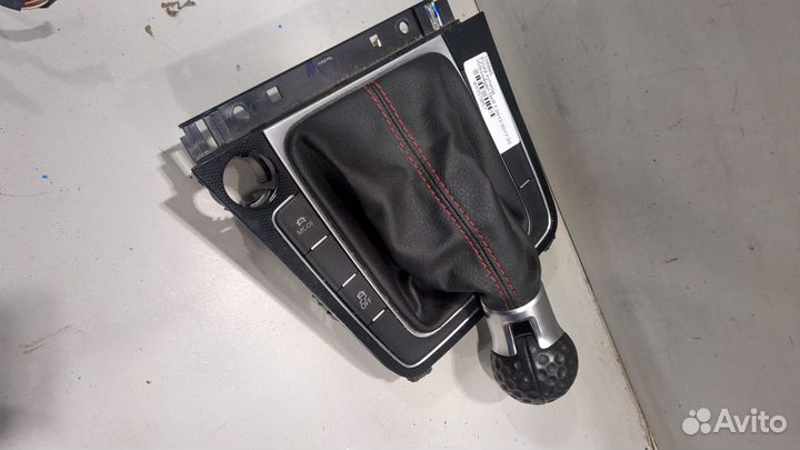 Ручка кулисы Volkswagen Golf 7, 2017