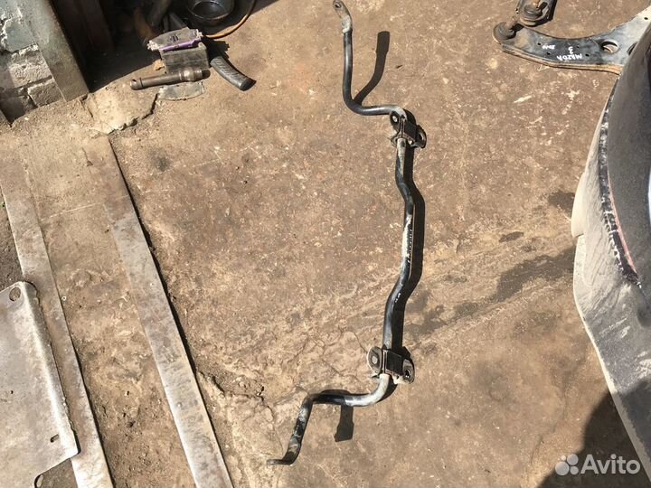 Стабилизатор мазда 3 2010года