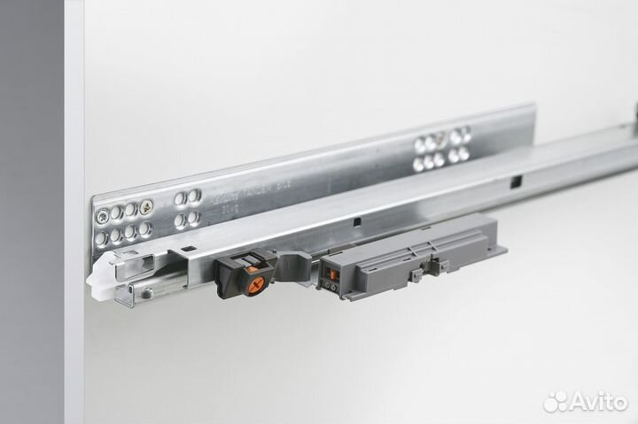 Направляющие Blum частичное выдвижение с замками