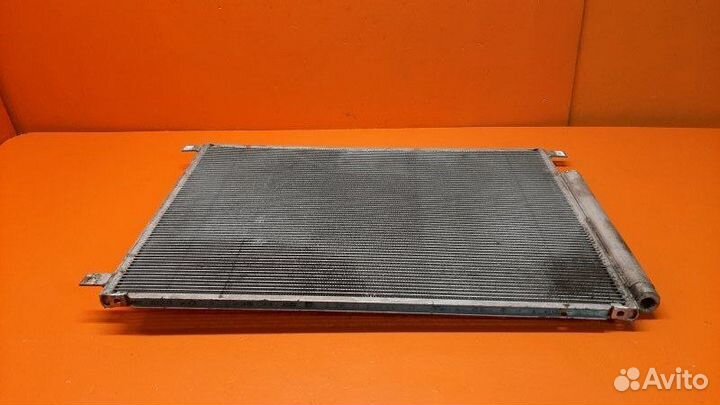 Радиатор кондиционера Cadillac Cts 2009