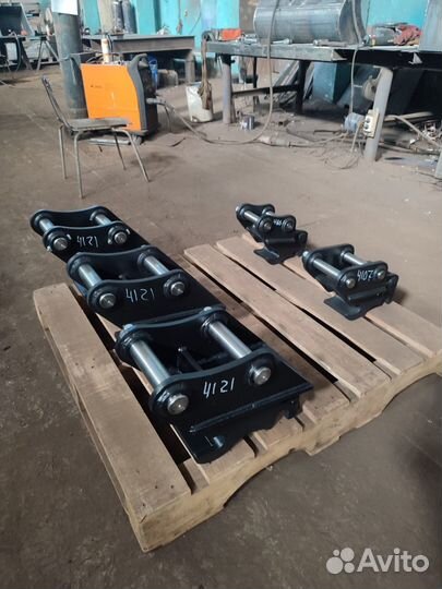 Быстросъем на мини-экскаватор