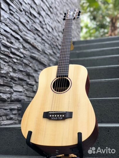 Электроакустическая гитара 3/4 Cort + Аксессуары