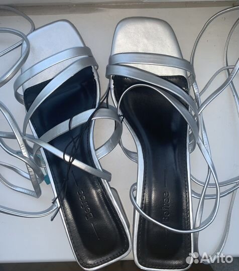 Праздничные босоножки Befree