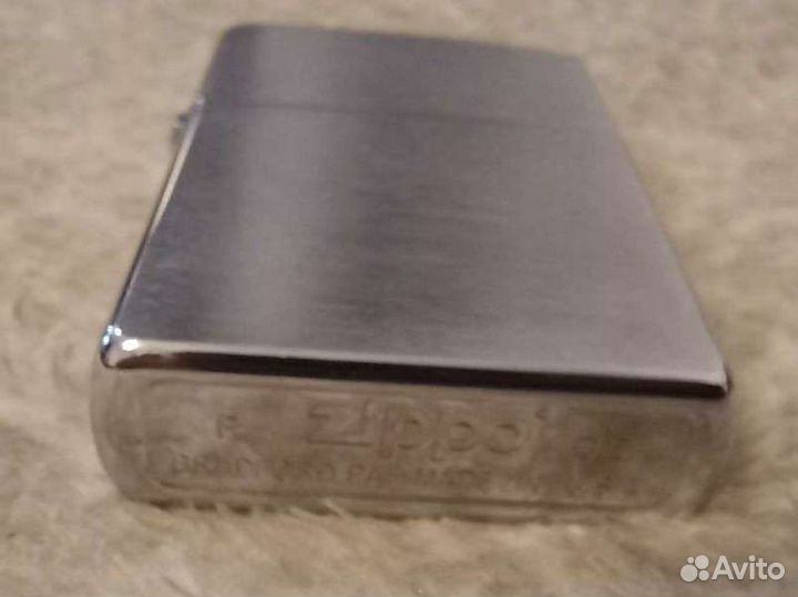 Зажигалка бензиновая zippo