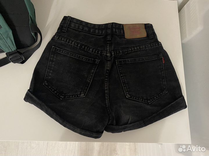 Шорты женские