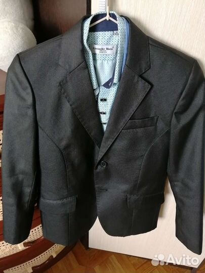 Костюм пиджак и брюки на мальчика