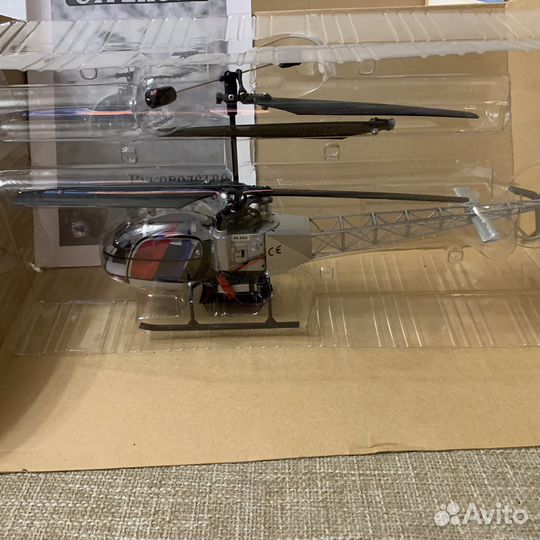 Радиоуправляемый вертолет
