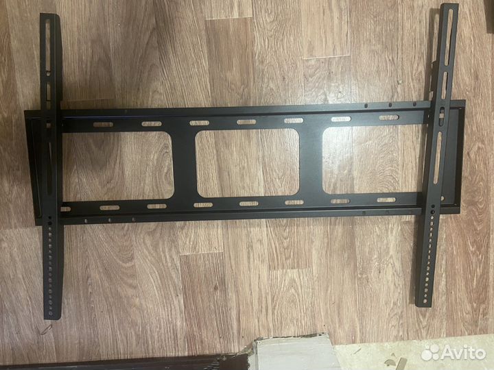 Настенно крепление для телевизора и панелей