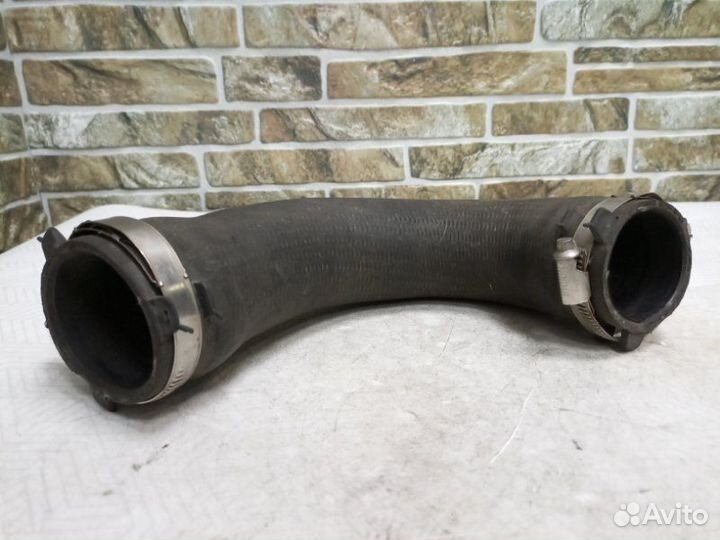Патрубок интеркулера Audi A4 8K 2010