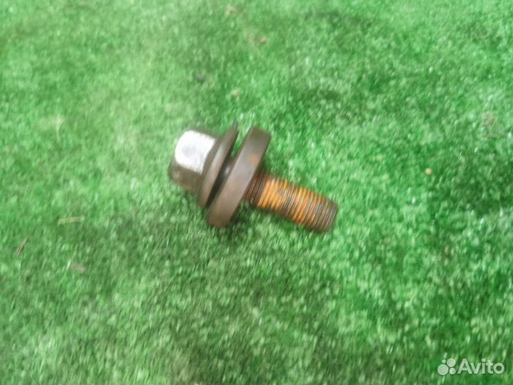 Болт шкива коленвала Mazda 6 GG 2.0 2006