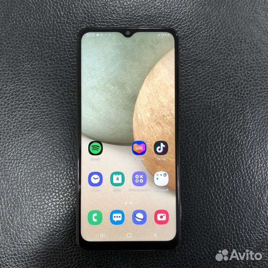 Телефон Samsung А22