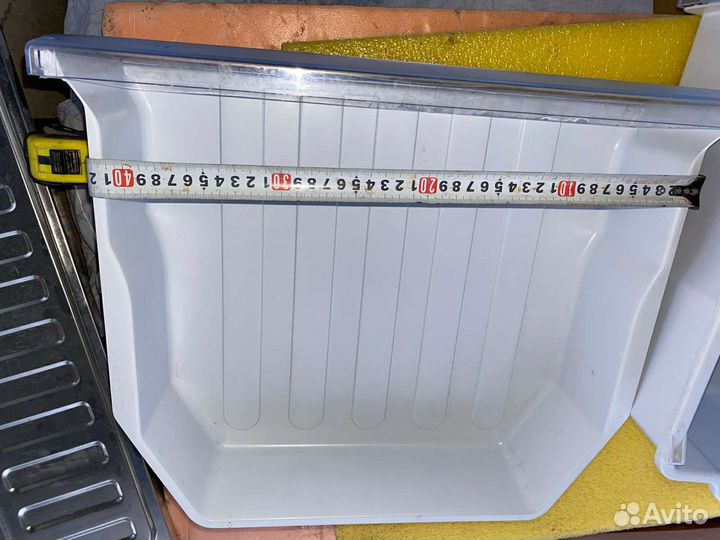 Ящики пластиковые для холодильника