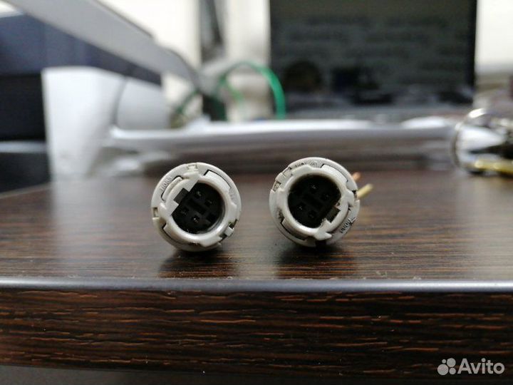 Разъемы стоек Toyota Soarer