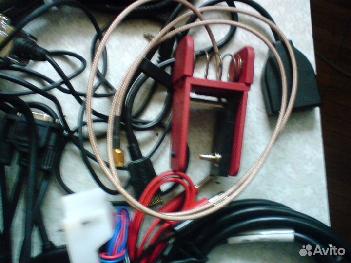 Куча кабелей, адаптер