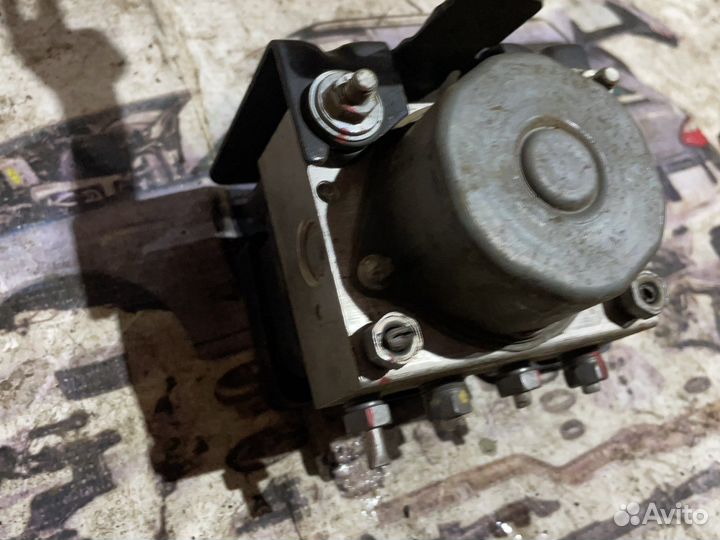 Блок ABS Renault Logan 2