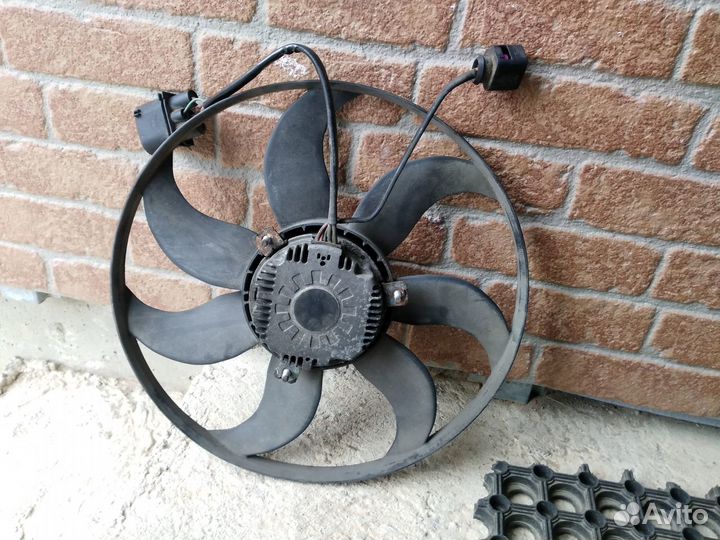 Блок управления вентиляторами двс