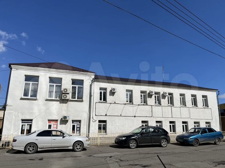 Здание, 307 м²