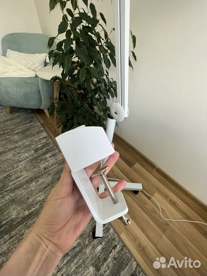 Косметологическая лампа-лупа