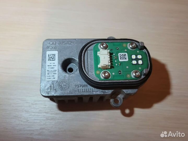 1305715284 модуль фары mercedes