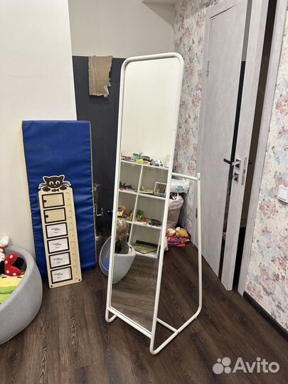 Прдам напольное зеркало