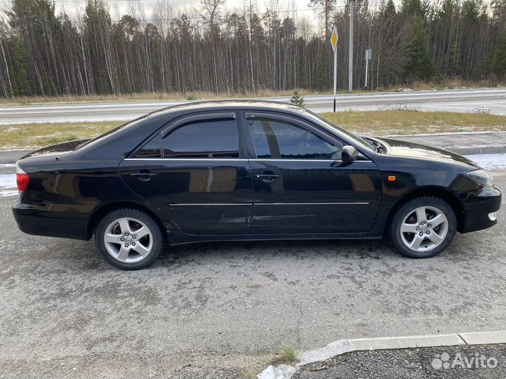 Toyota Camry 2.4 МТ, 2005, 380 000 км