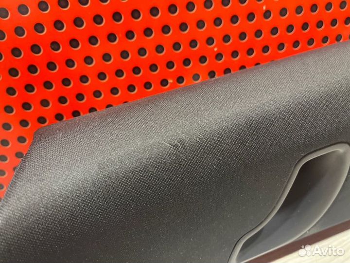 Обшивка стойки задней правой Porsche Cayenne 958