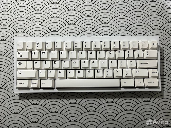 Кастомная клавиатура QK60