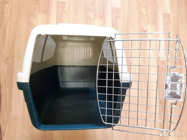 Переноска для кошек и собак Triol