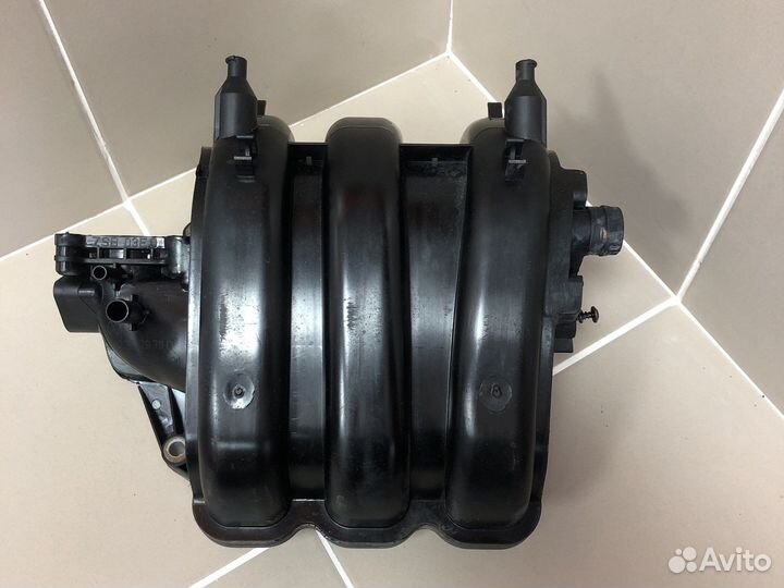 Впускной коллектор 1,2 cgpa Skoda Fabia 2007-2015