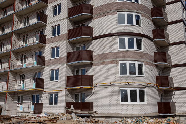 2-к. квартира, 64,5 м², 1/9 эт.