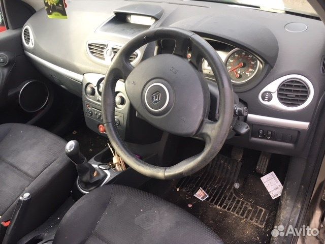 Разбор на запчасти Renault Clio