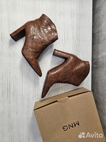 Ботильоны новые 38