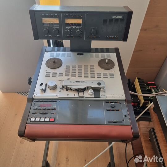 Катушечный магнитофон studer A 807