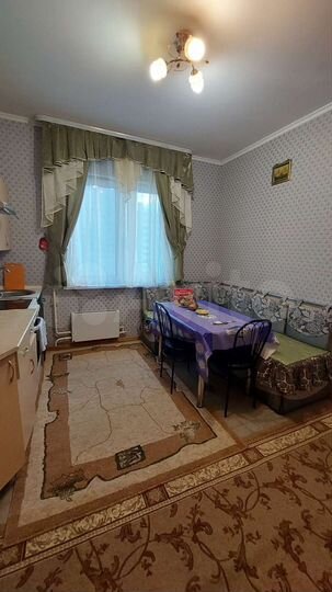 3-к. квартира, 72 м², 10/17 эт.