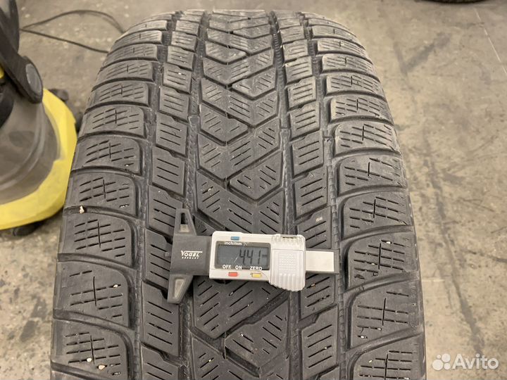 Pirelli Scorpion Winter 275/40 R22 108V