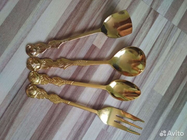 Столовые приборы для чайной церемонии