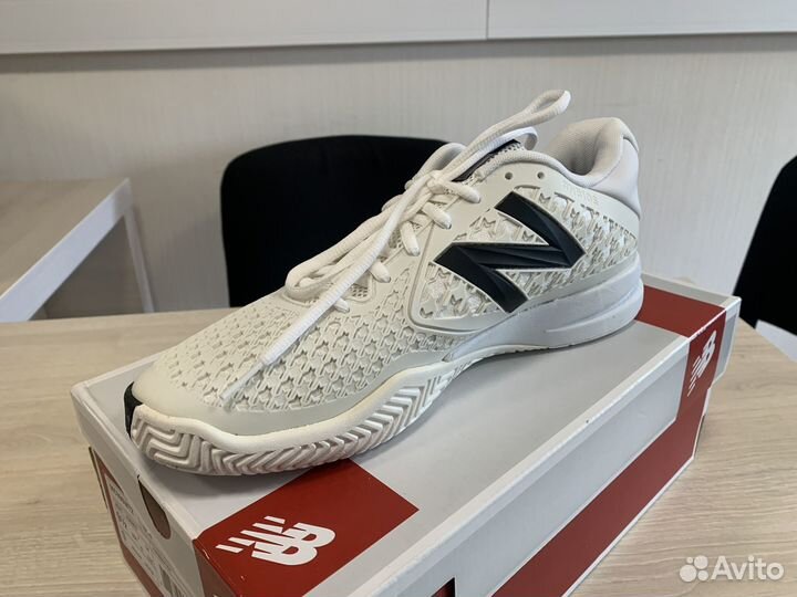 Кроссовки для тенниса NB грунтовые