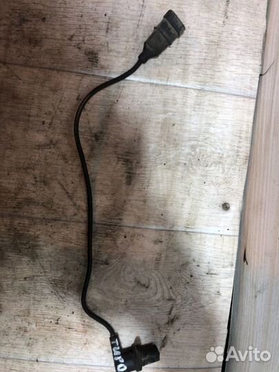 Датчик положения коленвала Chery Tiggo T11 4G64S4M