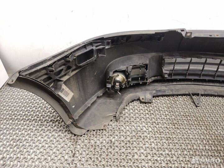 Бампер передний Volkswagen Golf 5 2006 1K0807217