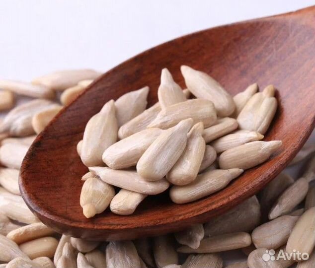 Семечки подсолнечника очищенные