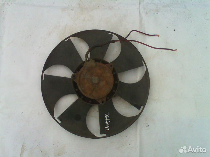 Вентилятор радиатора Chrysler Cirrus
